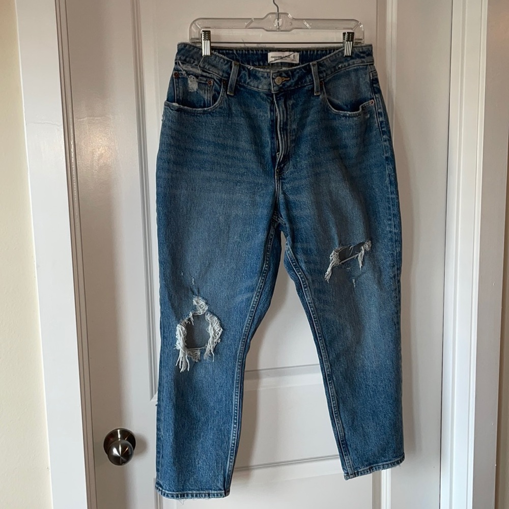 NWOT Mom jeans